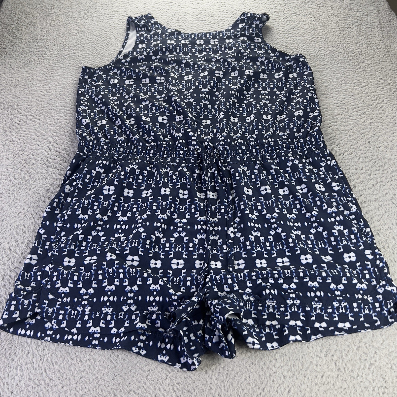 Athleta Crossback Romper Shortie Womens Large Blue Athletic V Neck Preppy Active