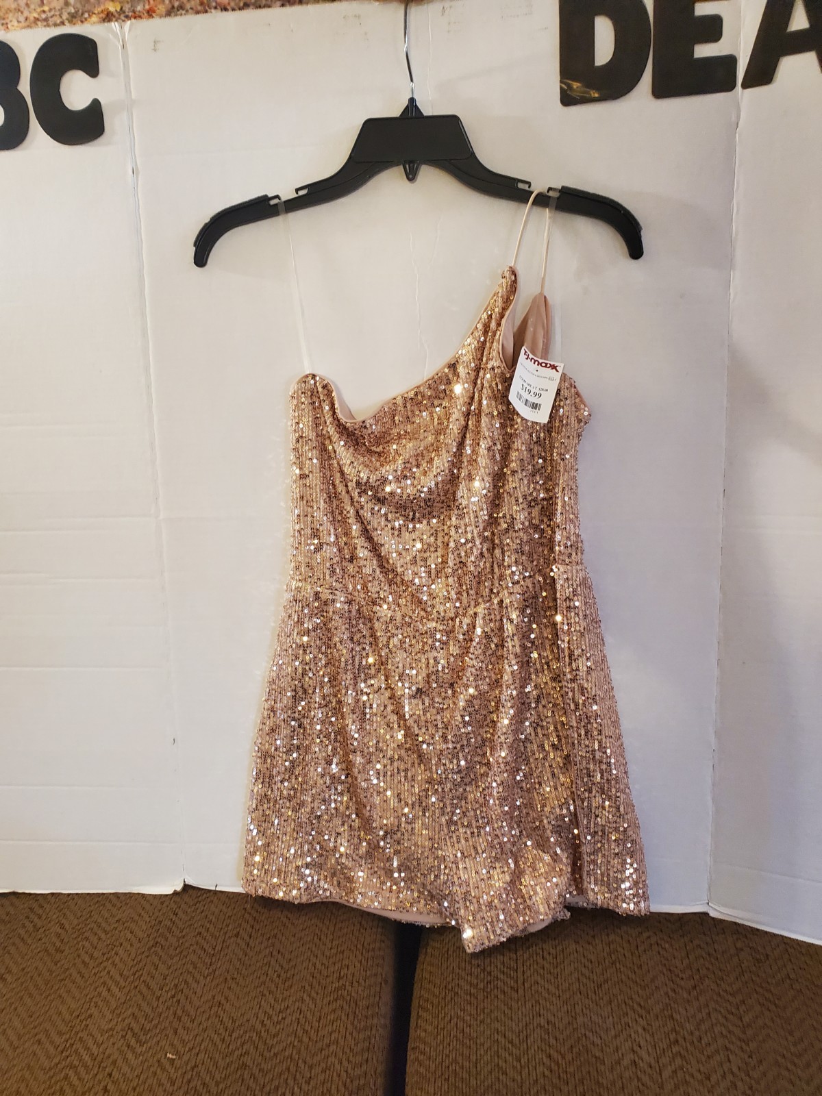 New Crystal Sky Women’s 1 Piece Shorts Jumper Size Medium Gold Sparkle