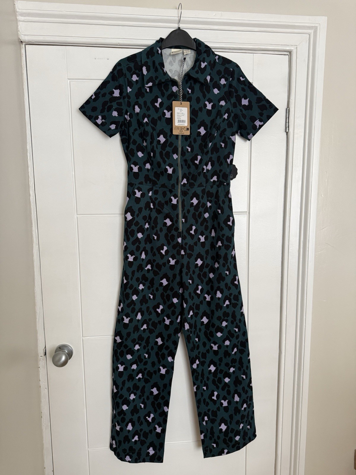 BNWT Joanie Green Leopard Robin Fun Jumpsuit boilersuit Size 8 Uk