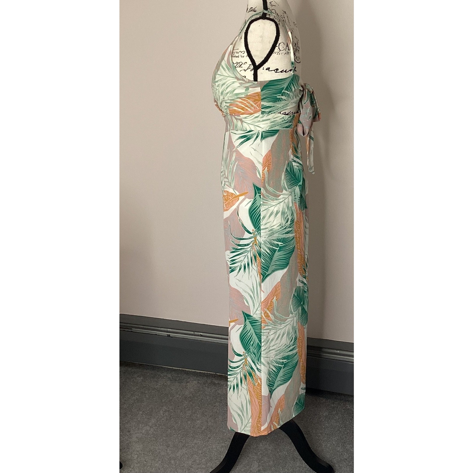 Blue Blush Tropical Print Jumpsuit Sleeveless Spaghetti Straps Cropped Wide Leg