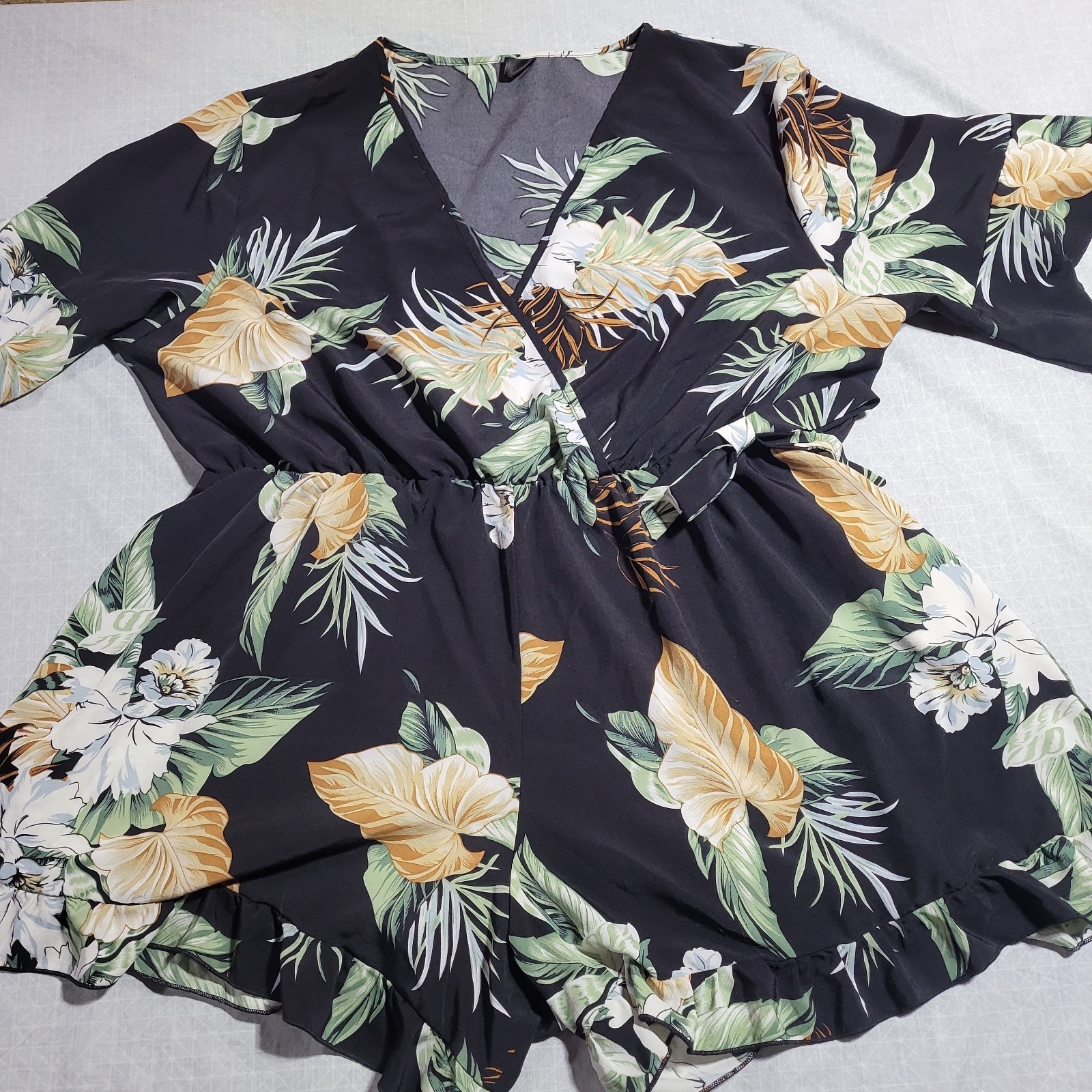 Shein Curve Black Tropical Floral Print Short Sleeve Romper Shirred Waist 5XL