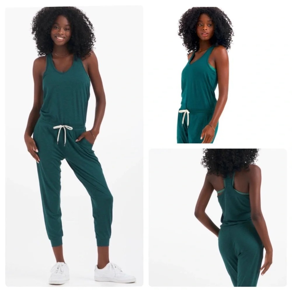 Vuori Lux Jumpsuit Jade Heather Athletic Yoga Lounge Jogger S VW426