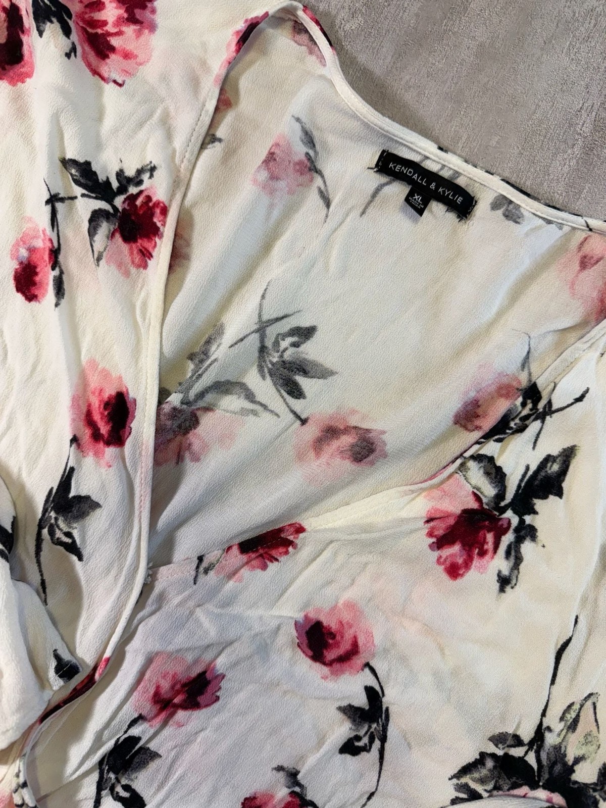 Kendall & Kylie Floral Print Long Sleeve Romper Size XL