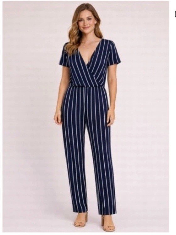 Trovare Slimming Striped Jumpsuit NWT M Navy White Stretch Elastic Waist Travel