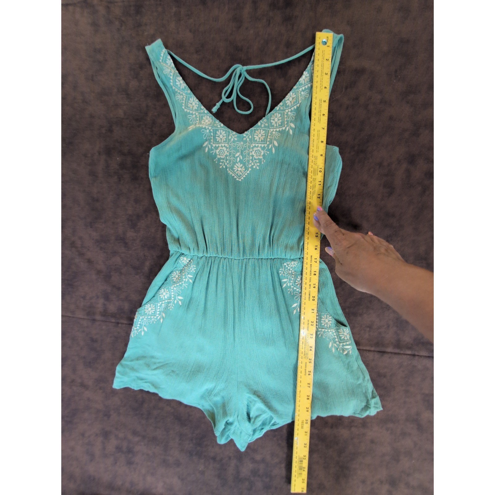 Alya Seafoam Green Embroidered V-Neck Romper Sleeveless Tie-Back Small Pockets