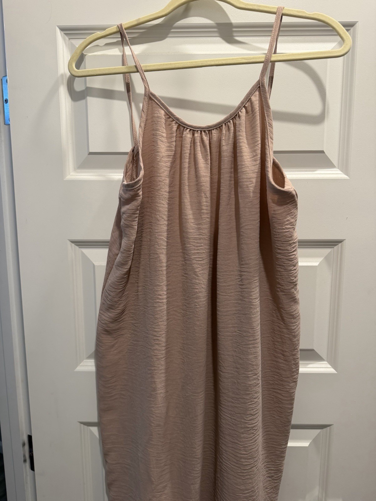 Women’s Beige Sleeveless Scoop Neck Wide-Leg Drawstring Jumpsuit – M