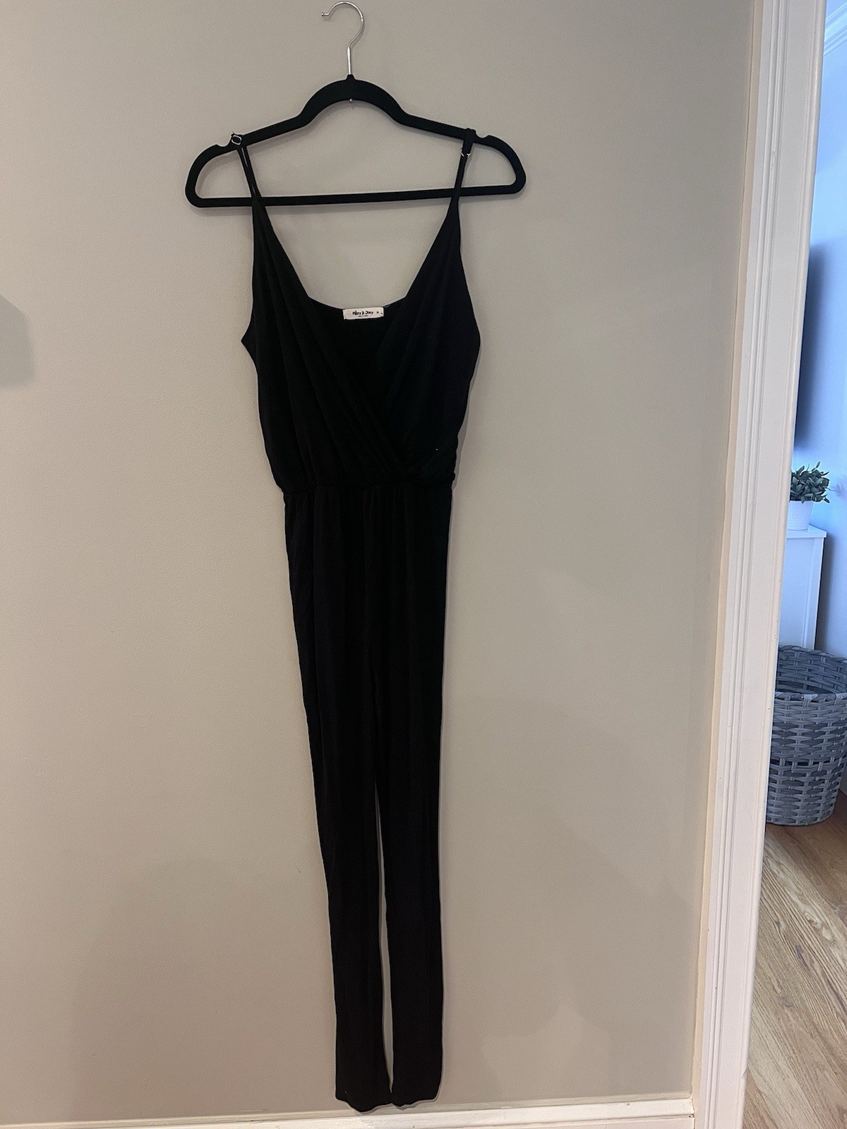 Mikey & Joey Black Sleeveless Jumpsuit Size M