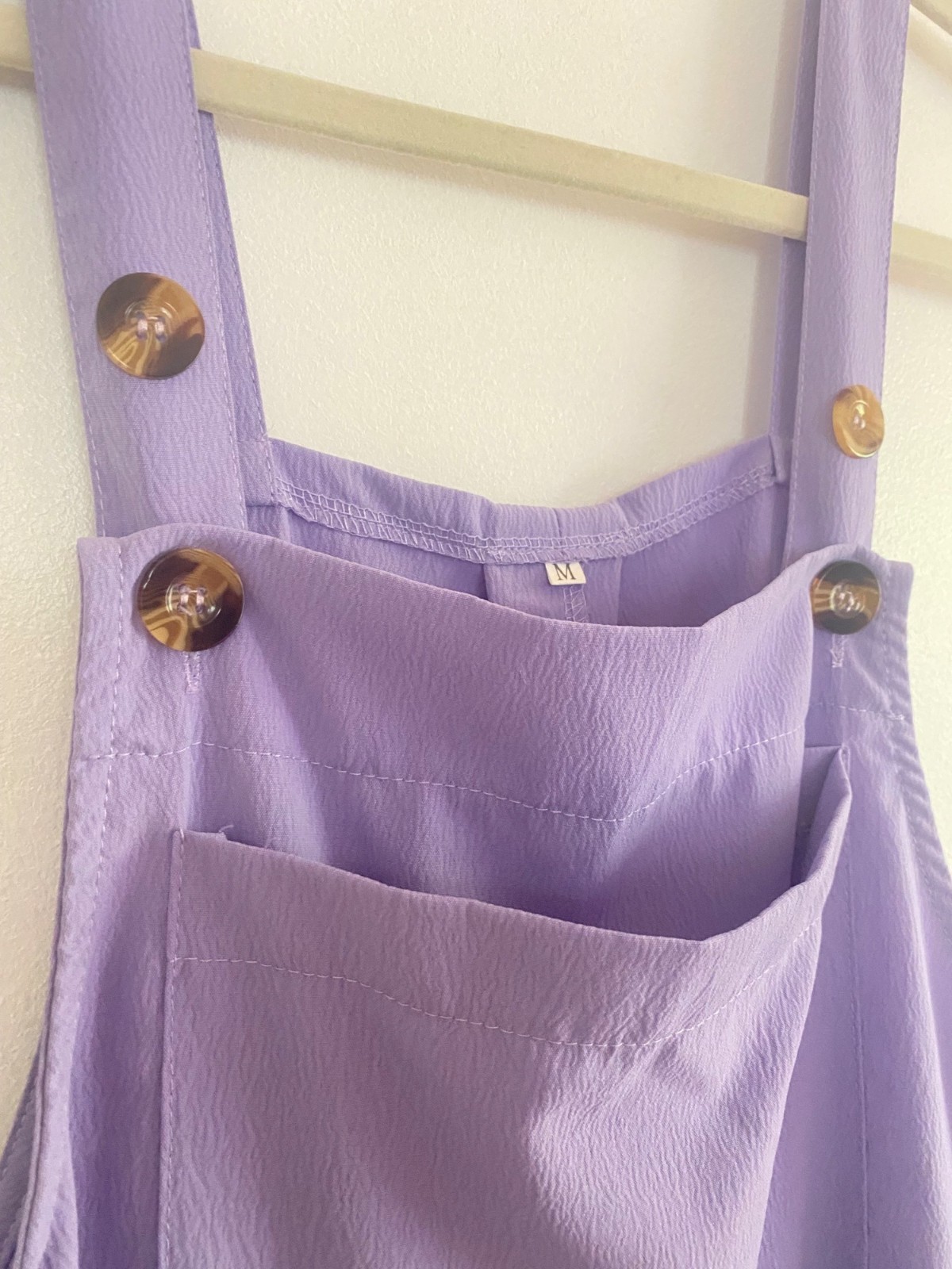 Lavender Wide-Leg Sleeveless Jumpsuit With Adjustable Straps & Pockets Size M