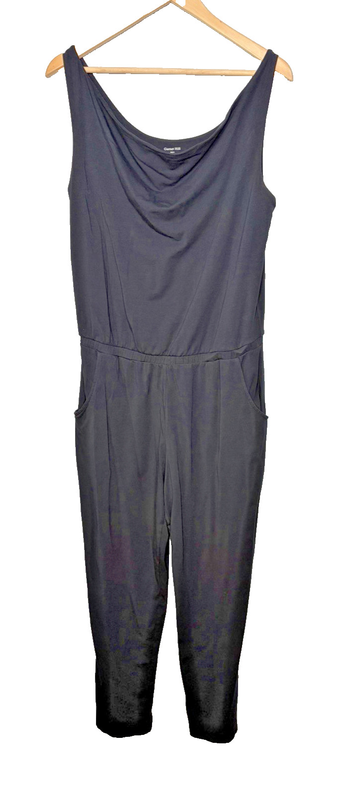 Garnet Hill 8/M Black V Neck Sleeveless One Piece Straight Leg Jumpsuit Women’s