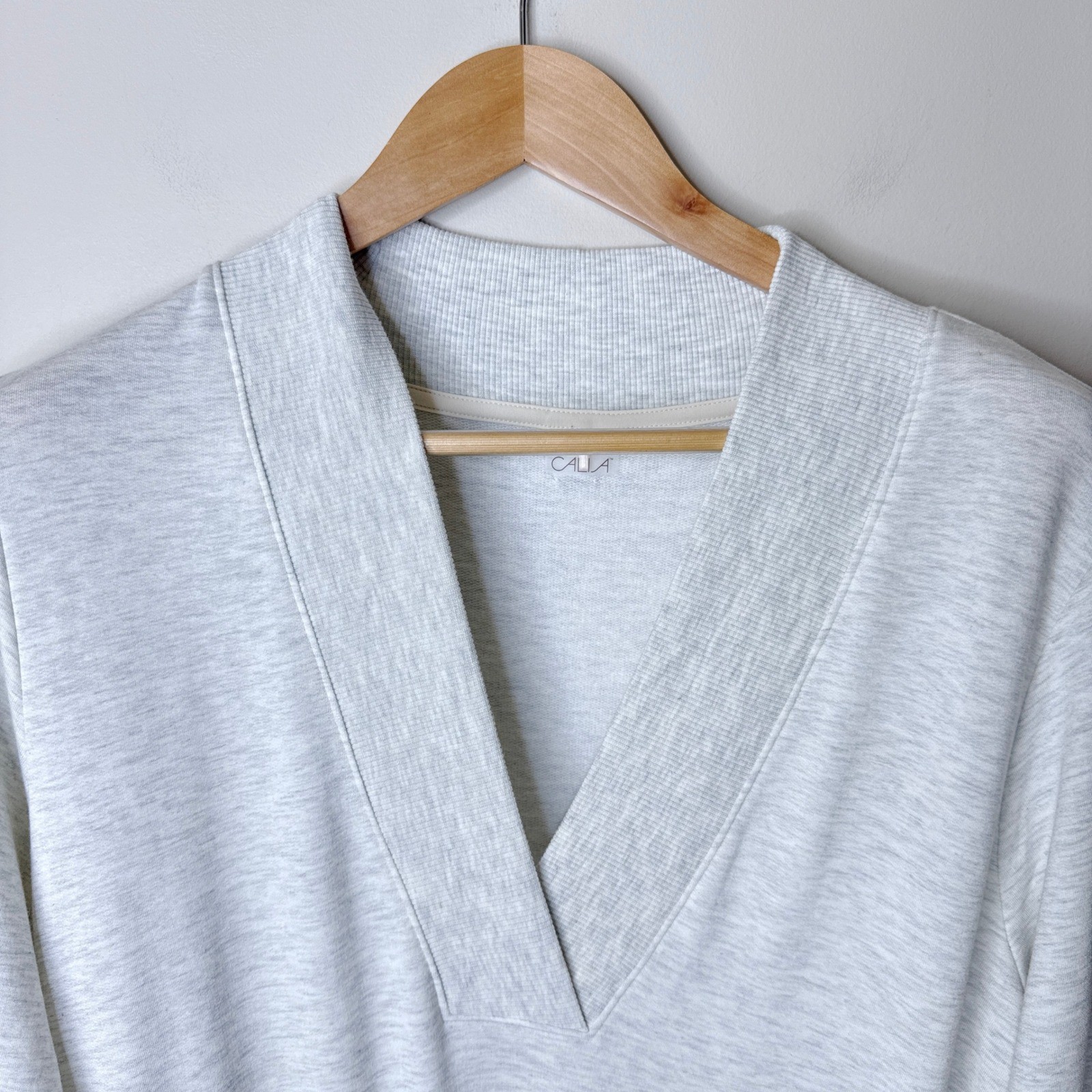 Calia by Carrie Underwood Soft Shawl Collar Jumpsuit Light Grey Heather Large