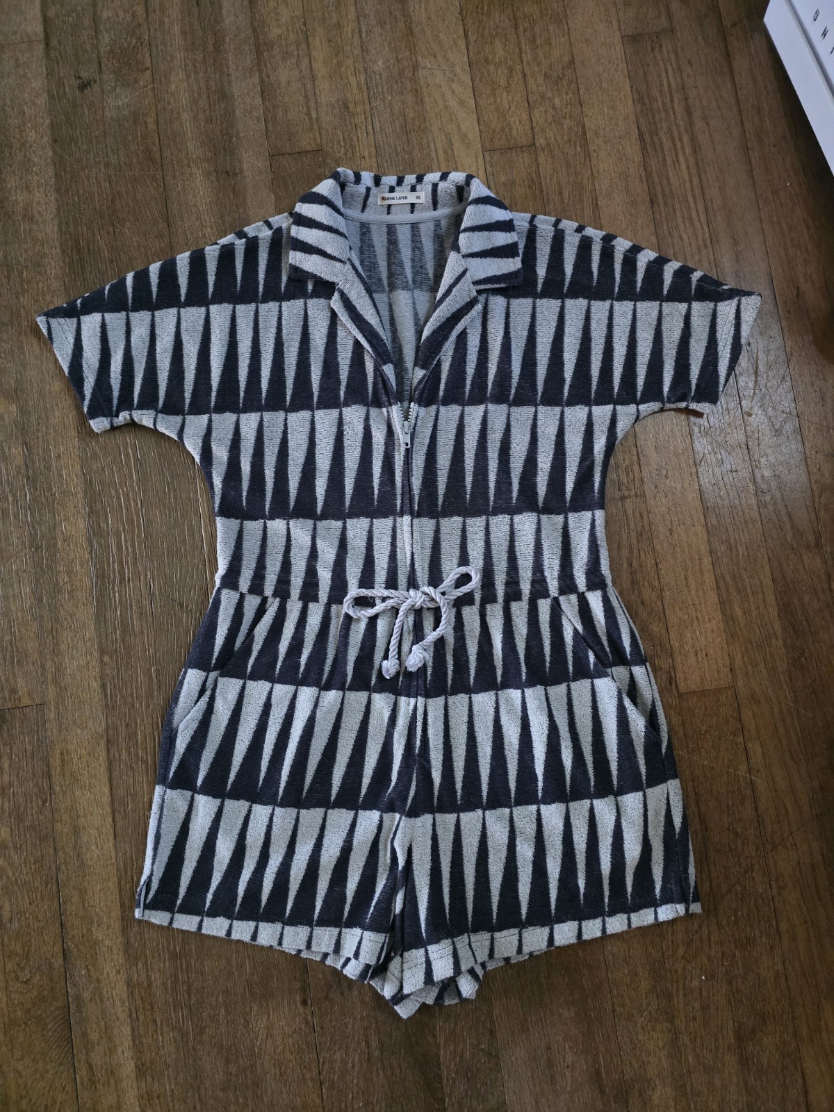 Marine Layer Romper Terry Out Black & White Geometric Triangle Sz XS