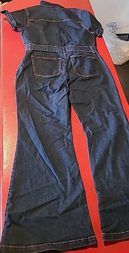 Women’s Short Sleeve Denim Jumpsuit – Ava & Viv (SIZE 18) 446-6