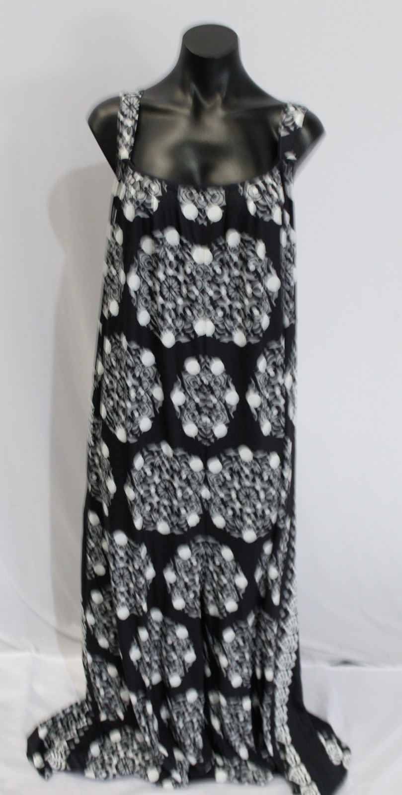 Bloomchic Women’s Plus Sunkissed Stretchy Jumpsuit AC2 Black Size 30 (US:4X) NWT