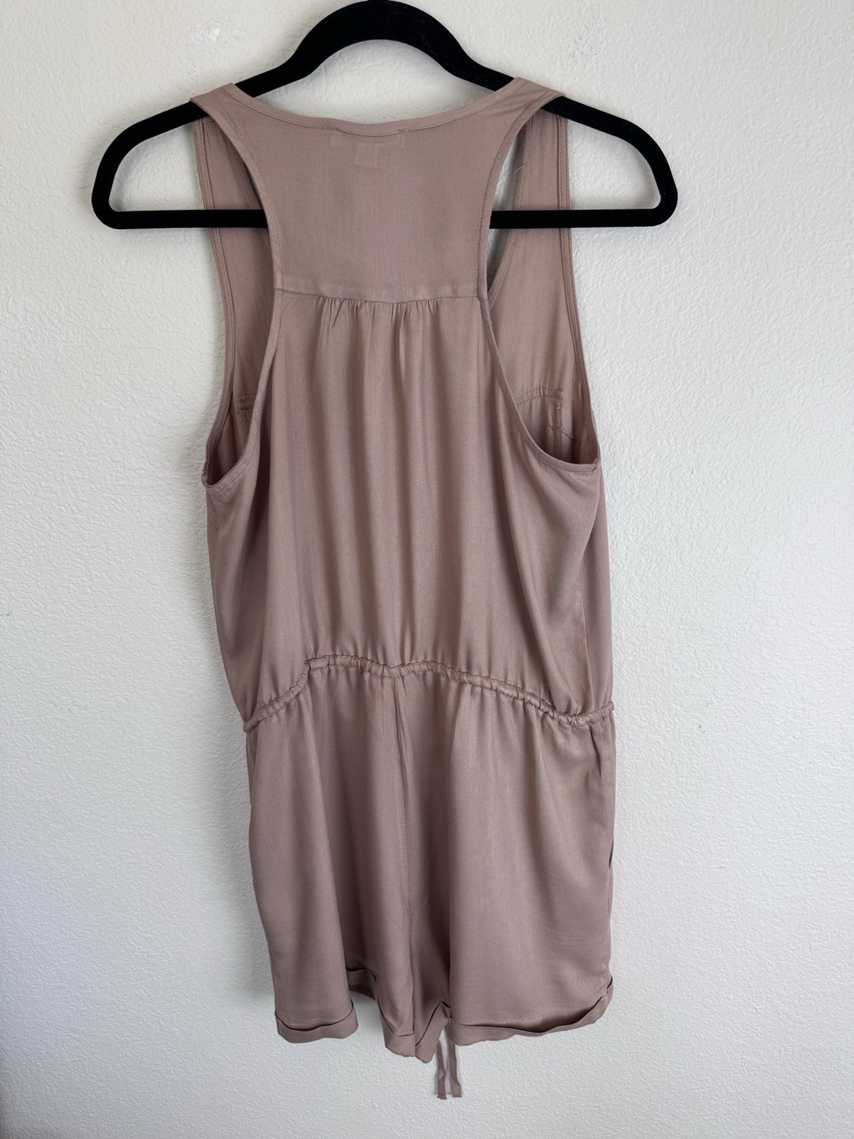 Iris Sleeveless Drawstring Utility Romper in Khaki Size M