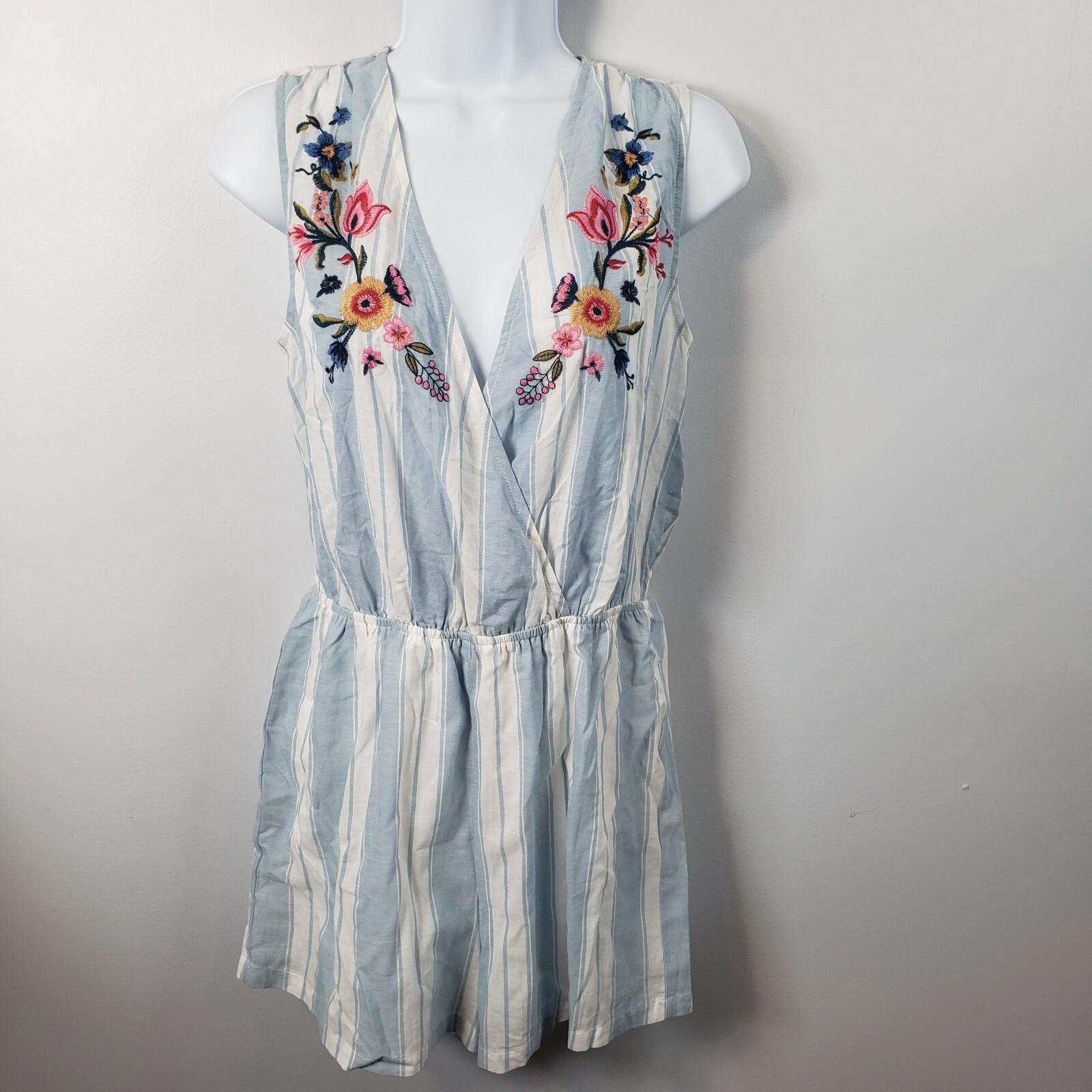 Blu Pepper Woman Short Romper Blue white embroidery Small Summer S / A215