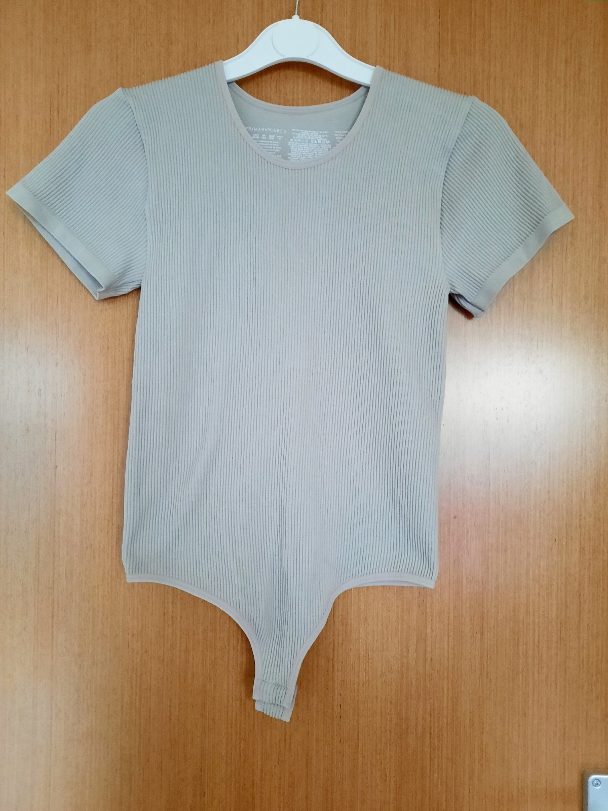 Primark Grey Short Sleeve Bodysuit Size S (10/12)