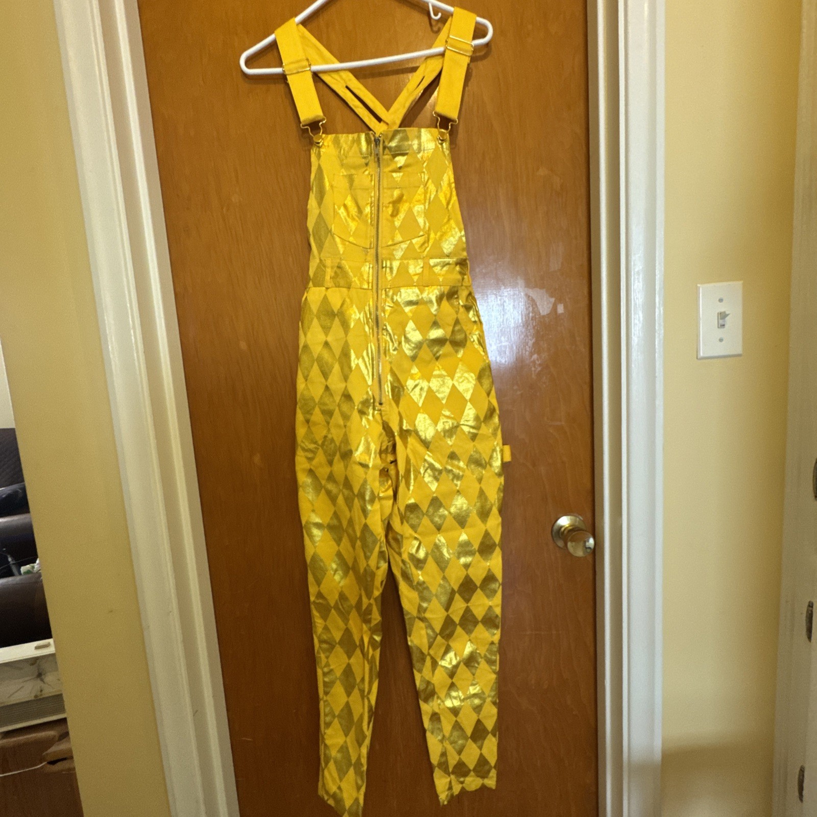 Harley Quinn Gold Overall Jumpsuit Birds of Prey Spirit Halloween Wmn’s Size XS