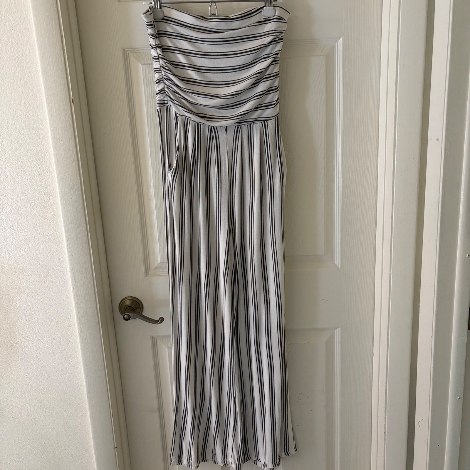 Heart Hips Womens M Strapless Striped Wide Leg Jumpsuit Black White Pockets