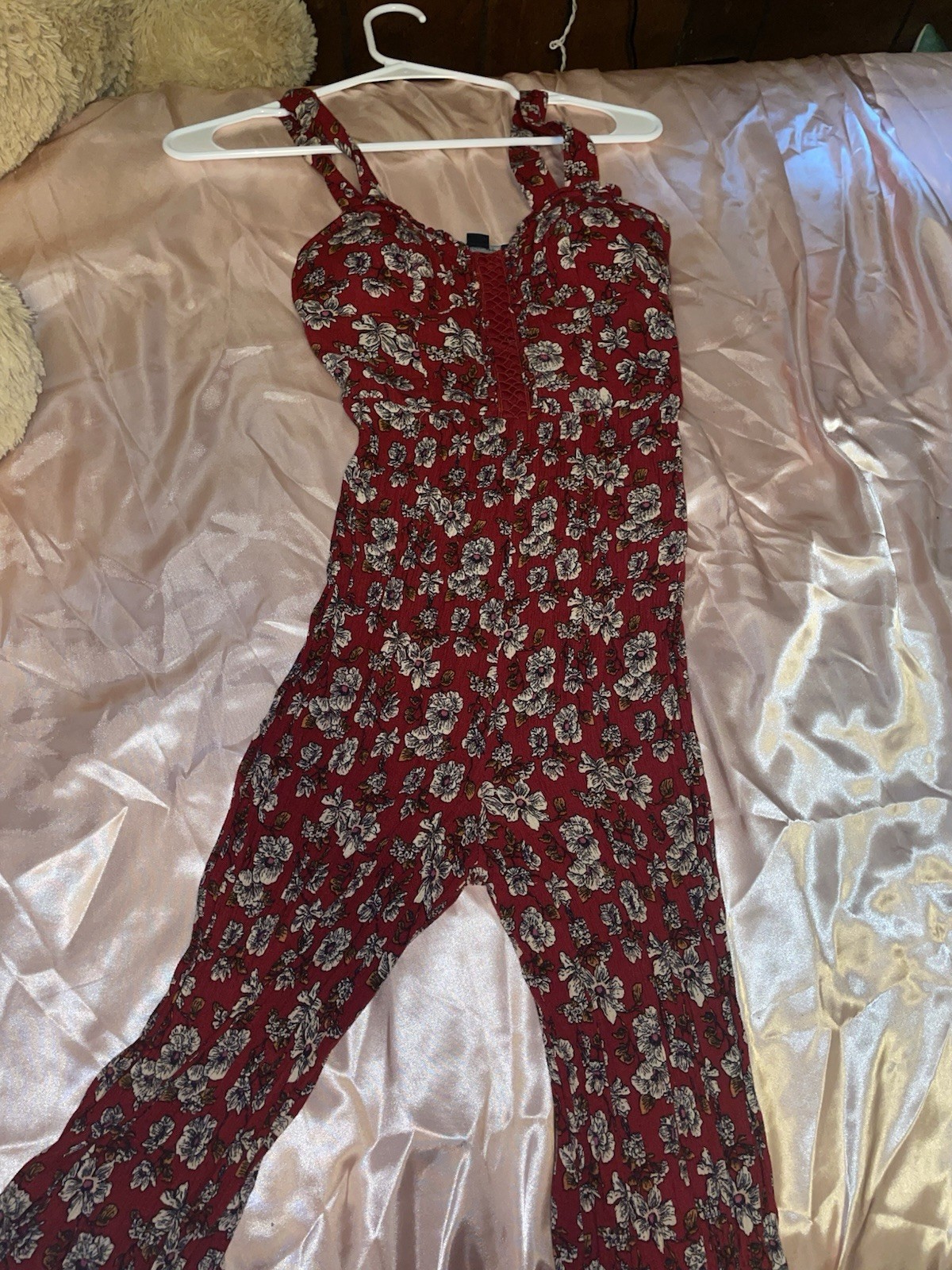 American Eagle Red Floral Lace-Up Sweetheart Wide-Leg Rayon Jumpsuit 00