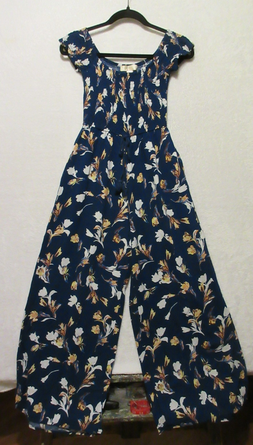 Band of Gypsies Jumpsuit women’s size S Blue/Multicolored Floral Smocked Pockets