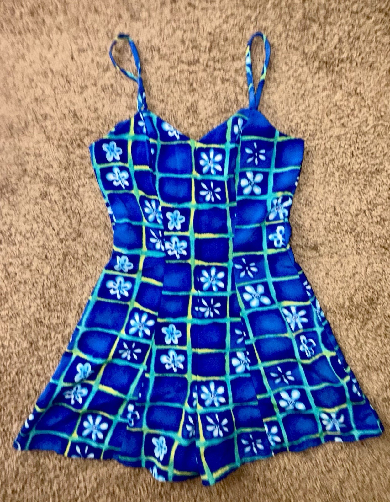 Junior’s 579 Spaghetti Strap Romper Blue Floral Size 3. Y2K
