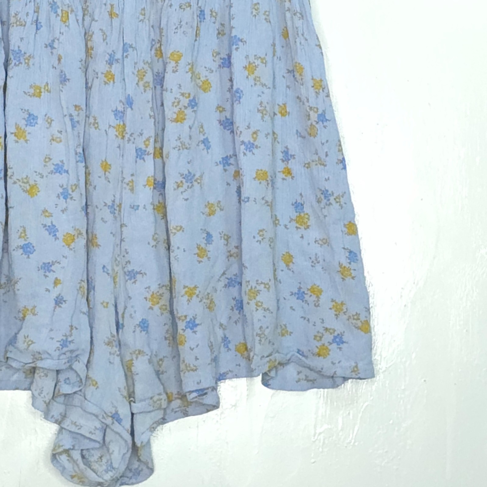 Love Tree Ditsy Floral Light Blue Off-the-Shoulder Mini Romper M