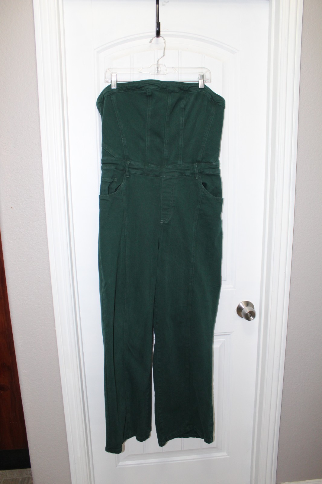 NWT Fashion Nova Green Denim Strapless Jumpsuit w Zippe Plus Sizw 1X (50-3)