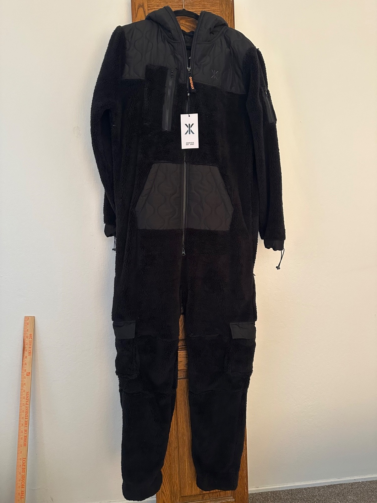 Onepiece, One Piece Jump In-the X logo Black Hoody Fluffy Quilted Jumpsuit L