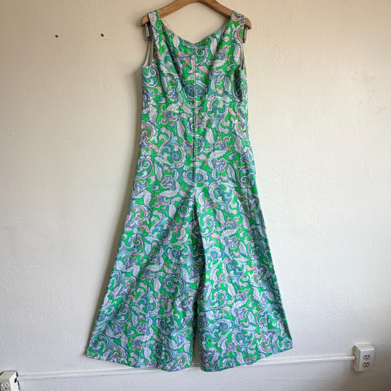 Vintage 60s Psychedelic Paisley Palazzo Jumpsuit Hostess Maxi Romper S