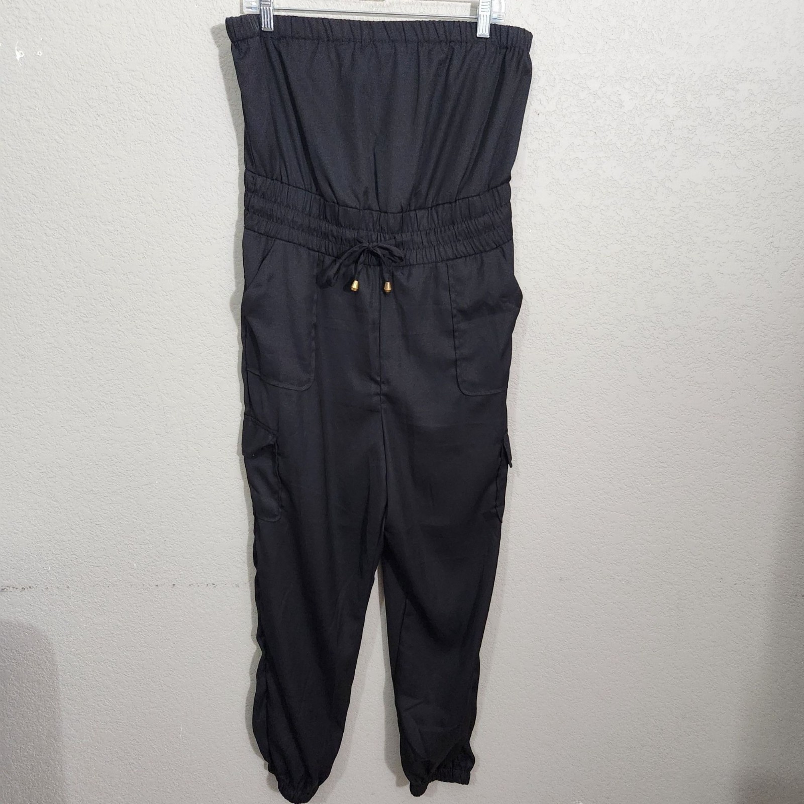 Blush Jumpsuit Womens Medium Black Strapless Pockets Cargo Style Cuffed Ankle