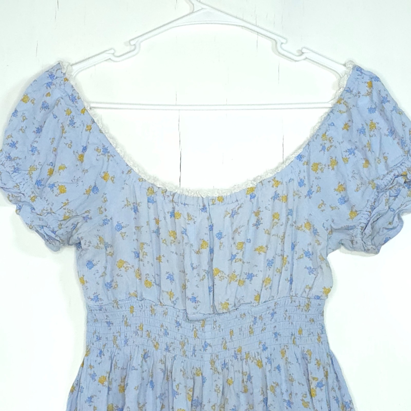Love Tree Ditsy Floral Light Blue Off-the-Shoulder Mini Romper M