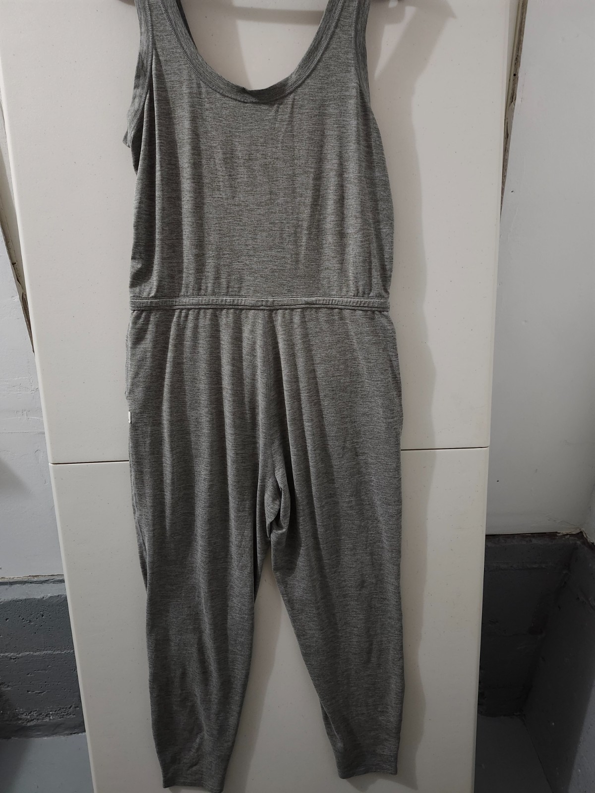 Vuori Jumpsuit Womens S Gray Lux Harem Sleeveless Tank Drawstring Taper Stretch
