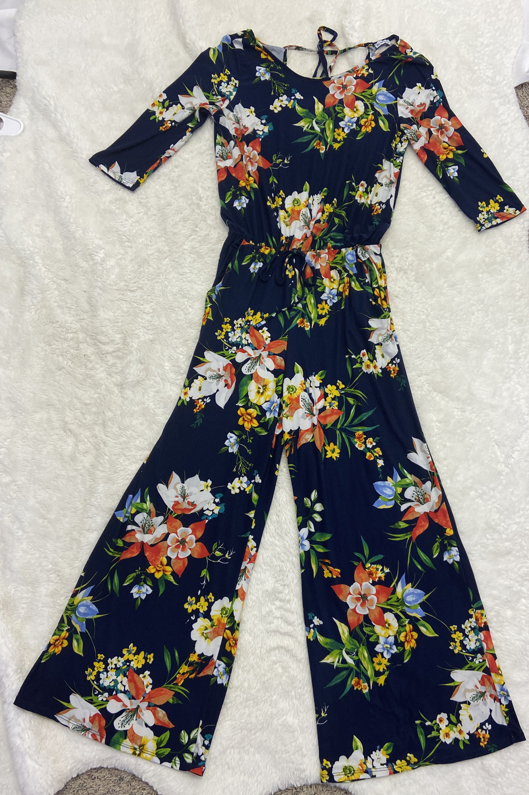 Égy California szM Blue Floral Jumpsuit Keyhole tie back elastic waist 1/2Sleeve