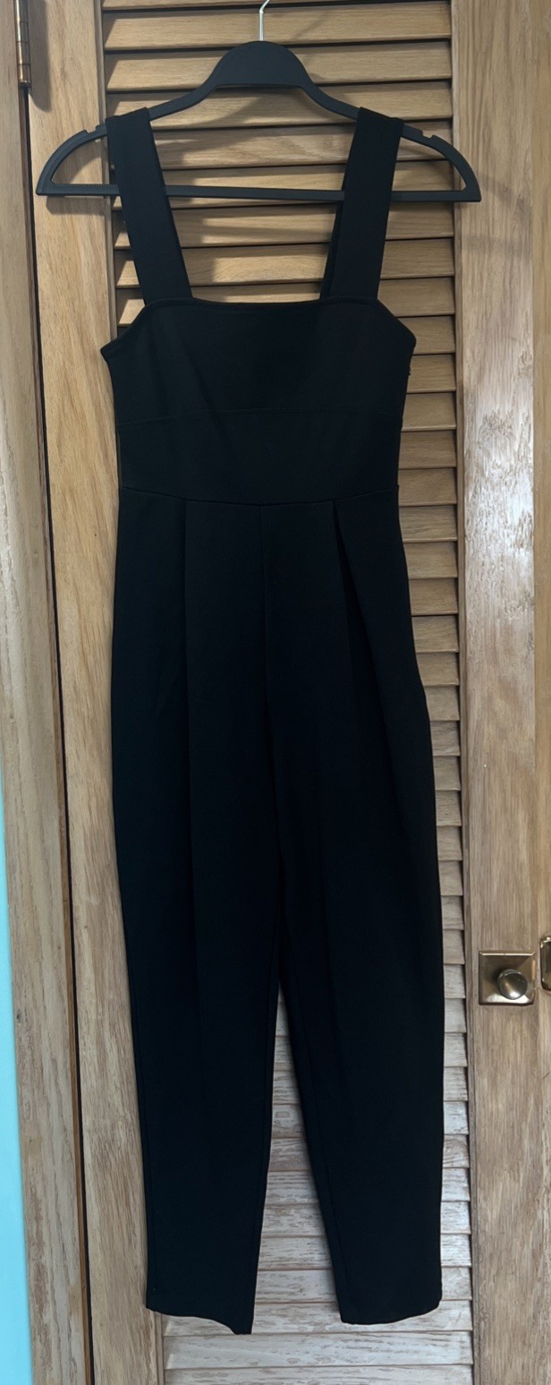 Urban Outfitters Black Jumper Tapered Leg Jumpsuit XS
