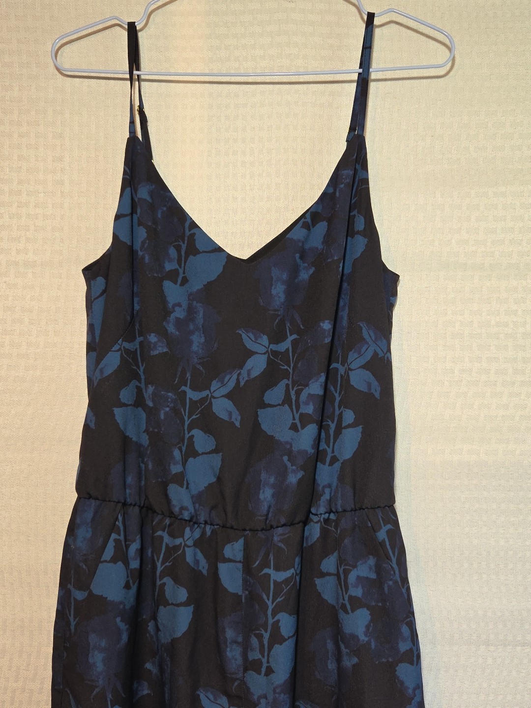 The Limited Small S jump Suit Black Dark Blue Floral NWT Sleeveless Cuffed Pants