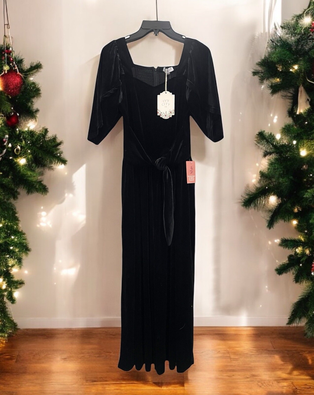 Ivy City Co. Livi Jumpsuit Small In Black Velvet Smocked Balloon Sleeve