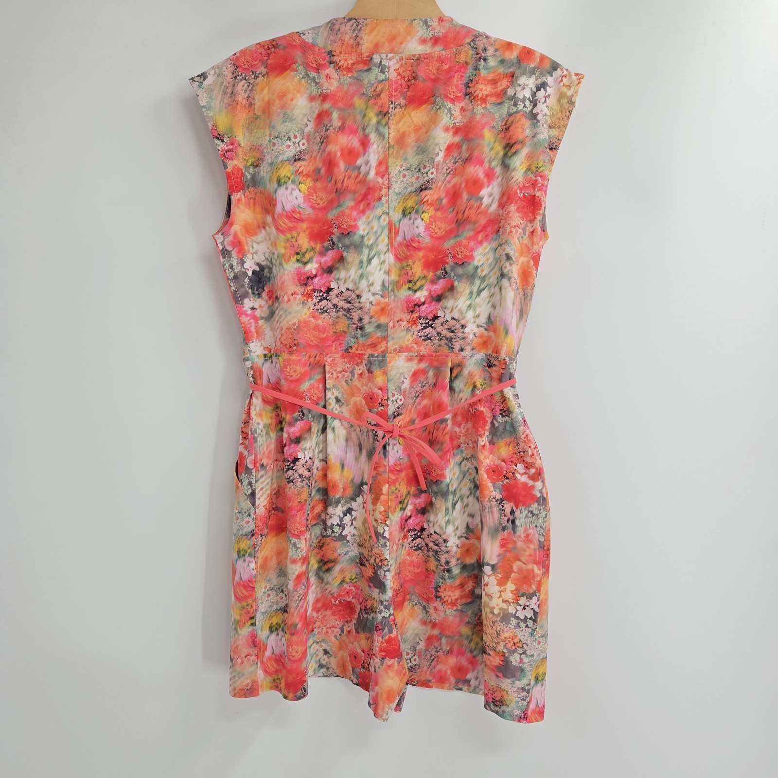 Athleta Marlow Romper Size XS Tall Peach Floral Pockets Activewear Athlesure