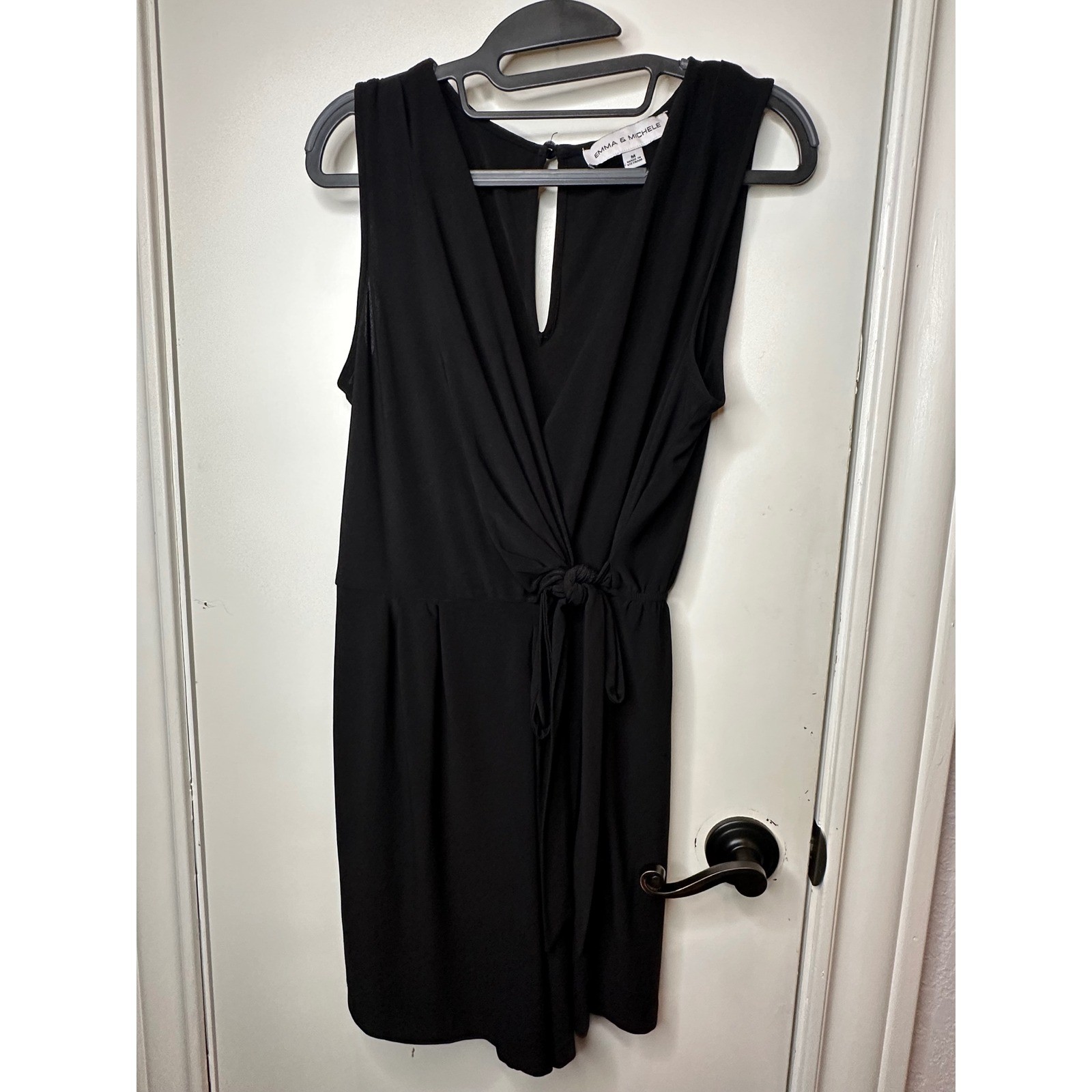 Emma & Michele Womens Black Sleeveless Tie Front V-Neck Romper Size Medium 0554