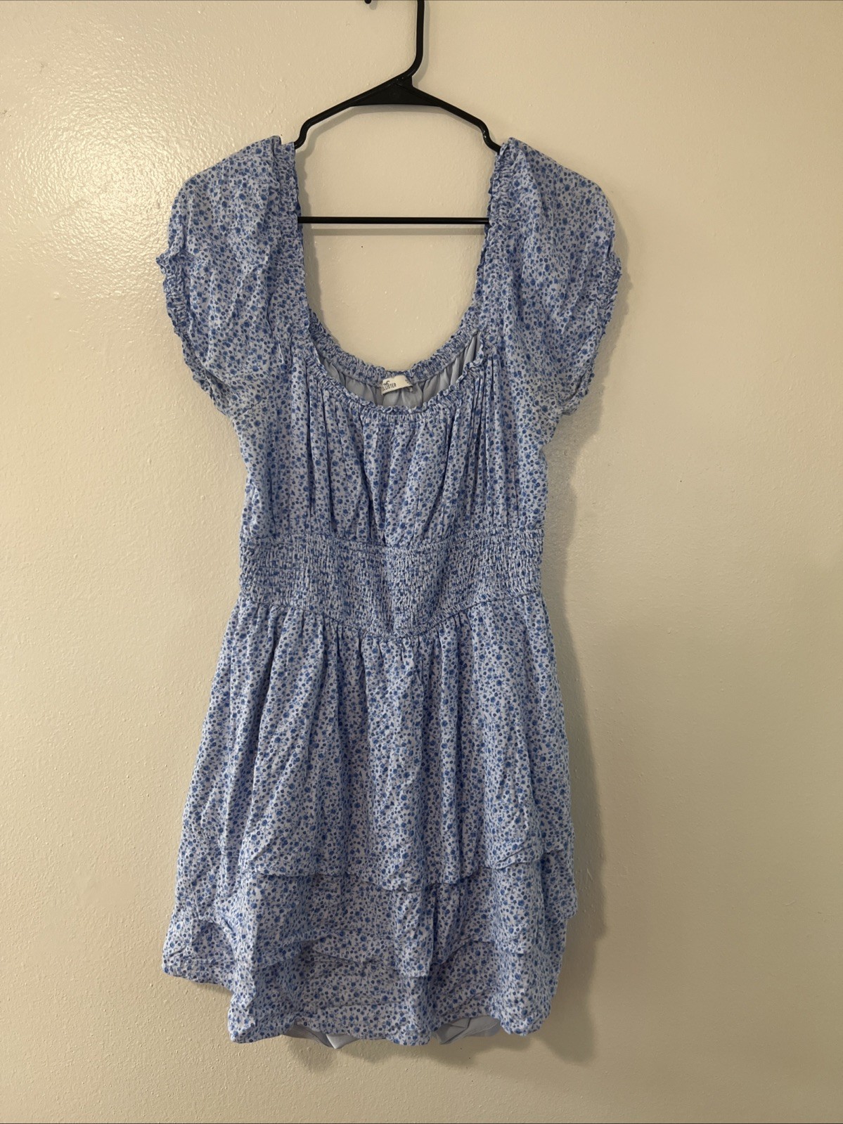 Hollister Blue and White Floral Short Sleeve Stretchy Babydoll Romper | XL