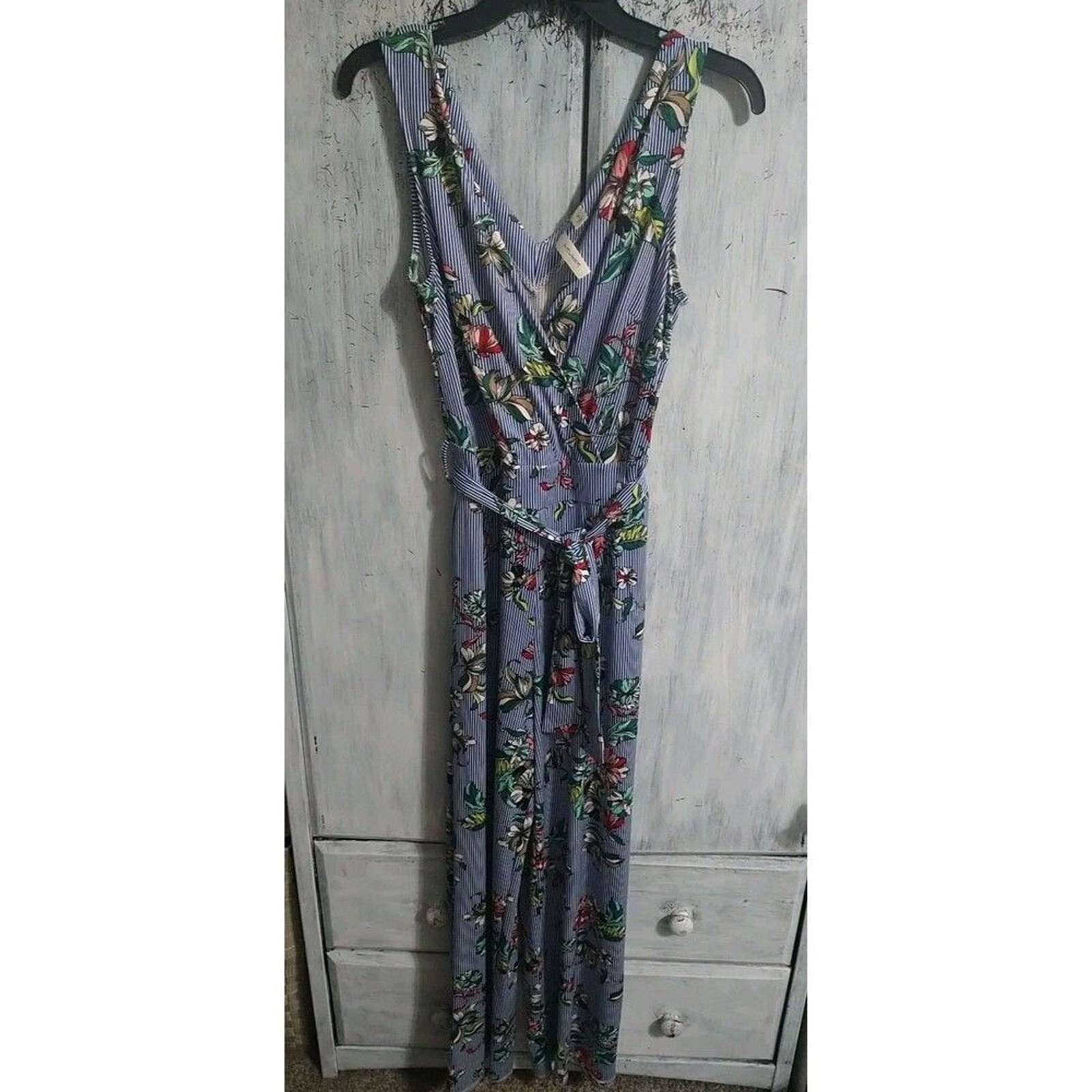 Tacera V-neck Sleeveless Belted Wide Leg Romper Small Boho Feminine Floral