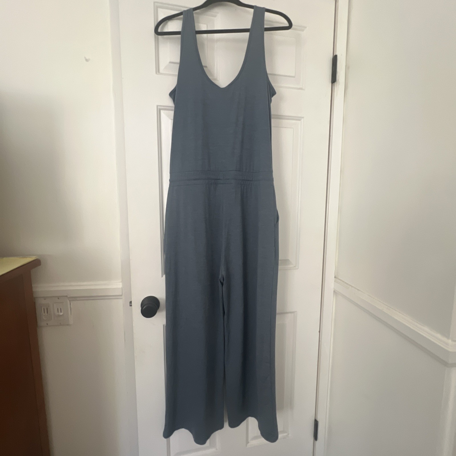 NWT Vuori Falls Jumpsuit Sz M Heather Blue