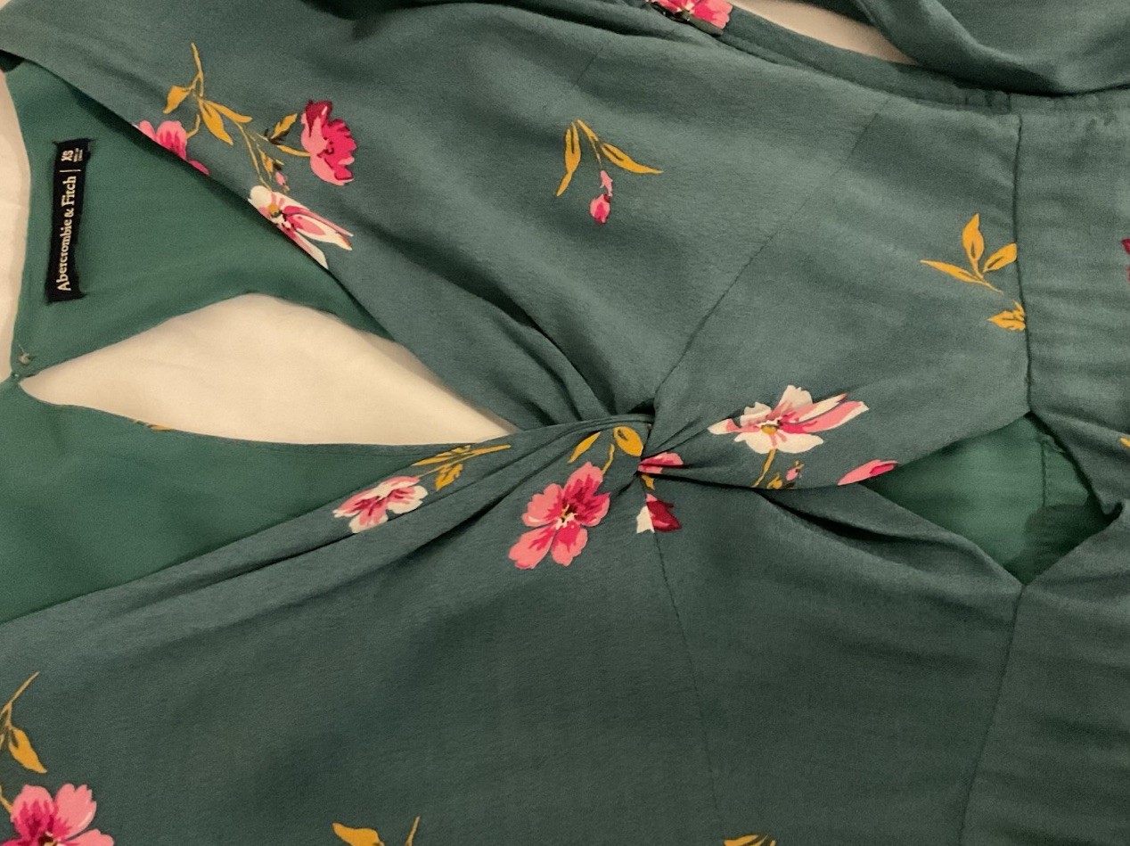 Abercrombie & Fitch green floral long sleeve jumpsuit Boho Whimsy Fairy SZ XS