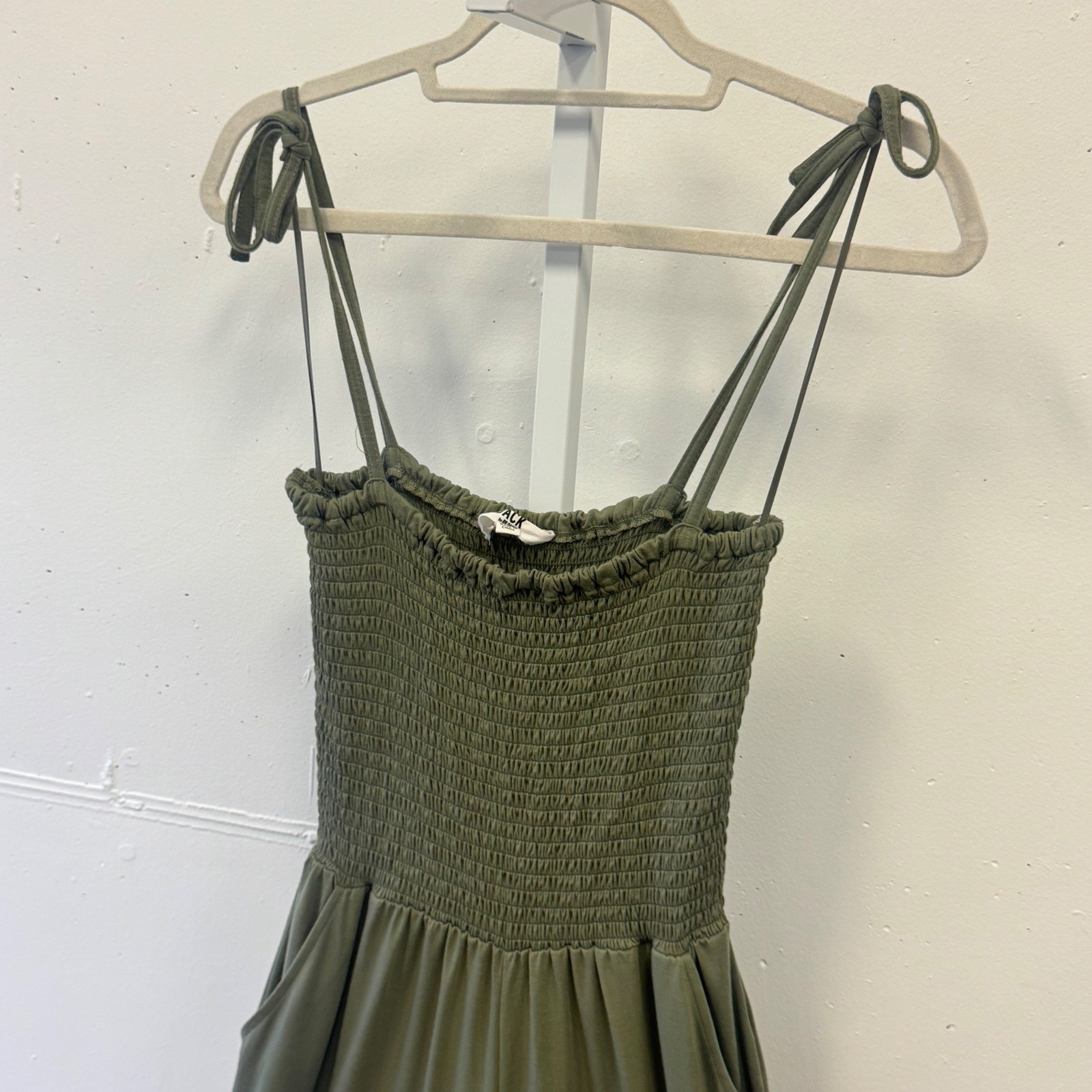 Jack by BB Dakota Olive Green Smocked Wide Leg Jumpsuit Small JJ108177