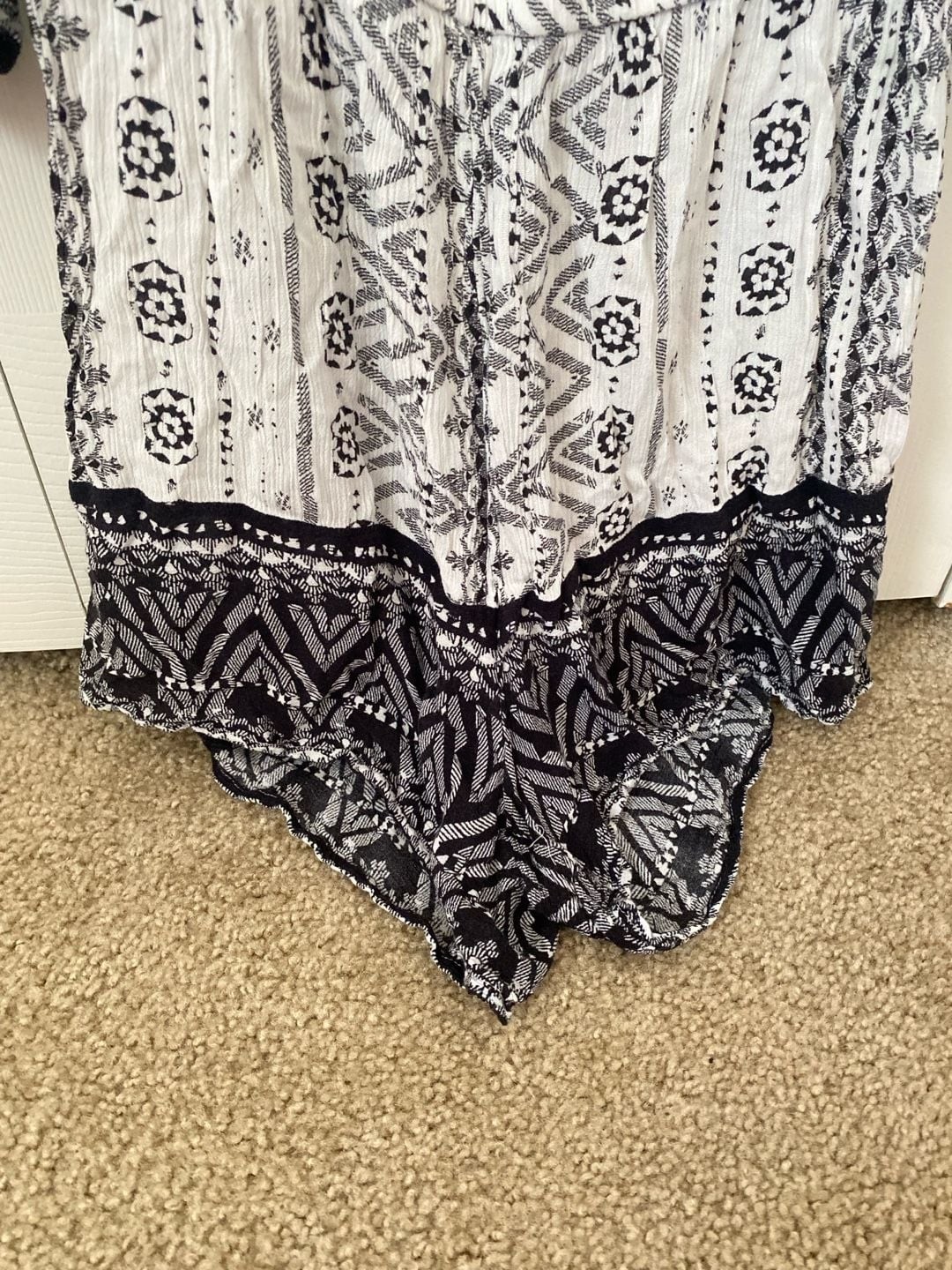 Mudd Boho Tribal Print Bell Sleeve Romper Size Small
