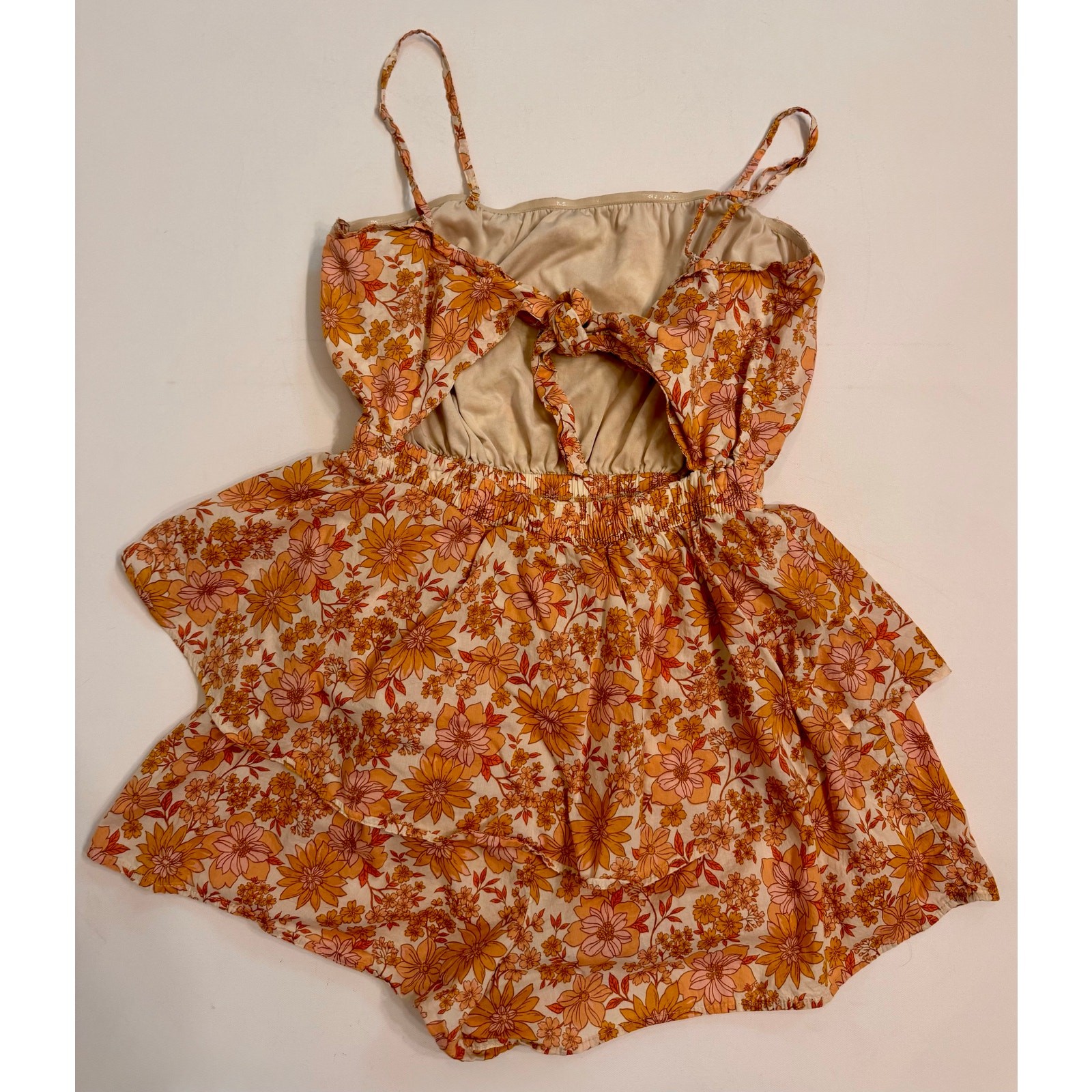 American Eagle Women’s Retro Floral Ruffle Romper Size M Pink/Yellow Tie Back