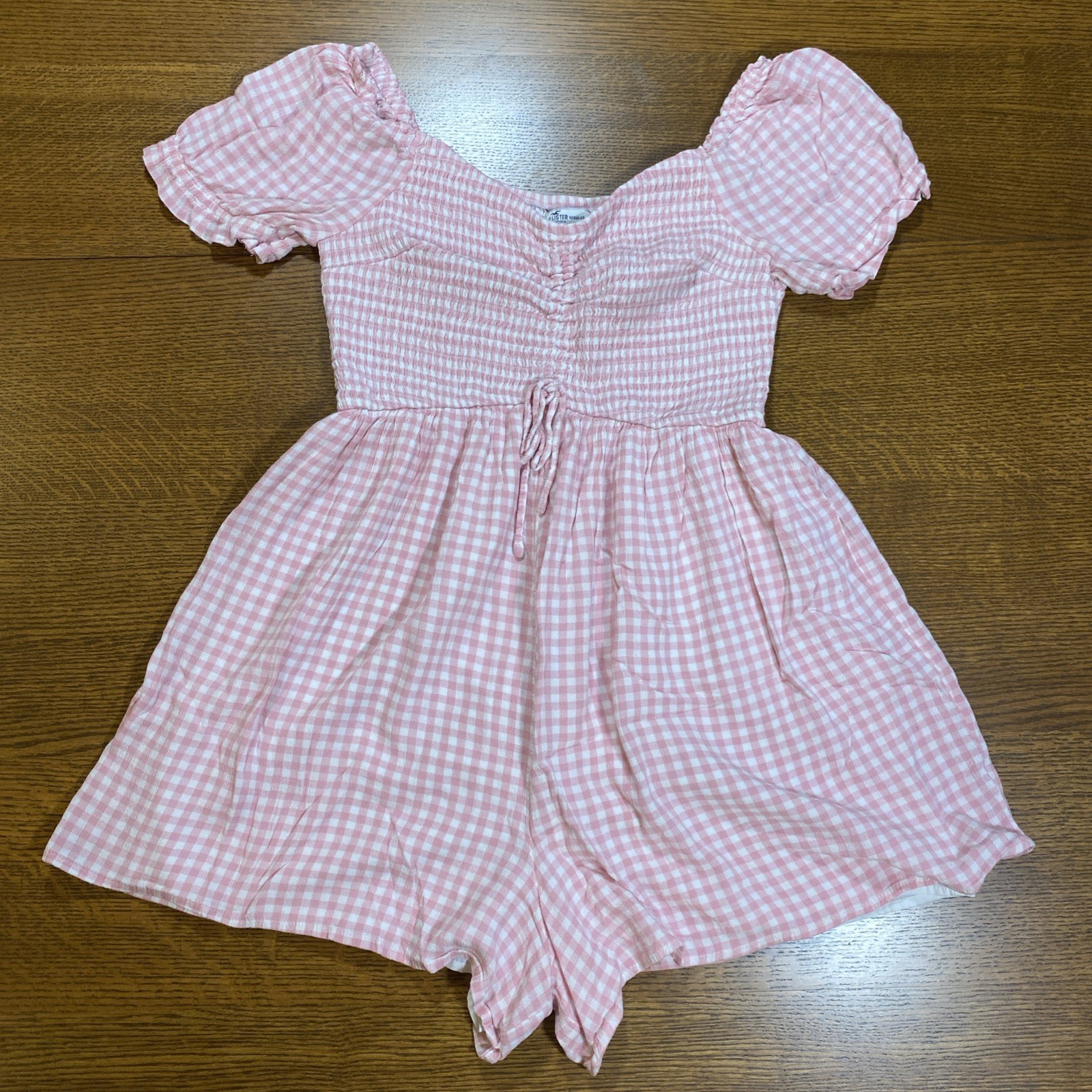 HOLLISTER Pink White Gingham Romper Puff Sleeve Picnic Coquette Cottage Farm L
