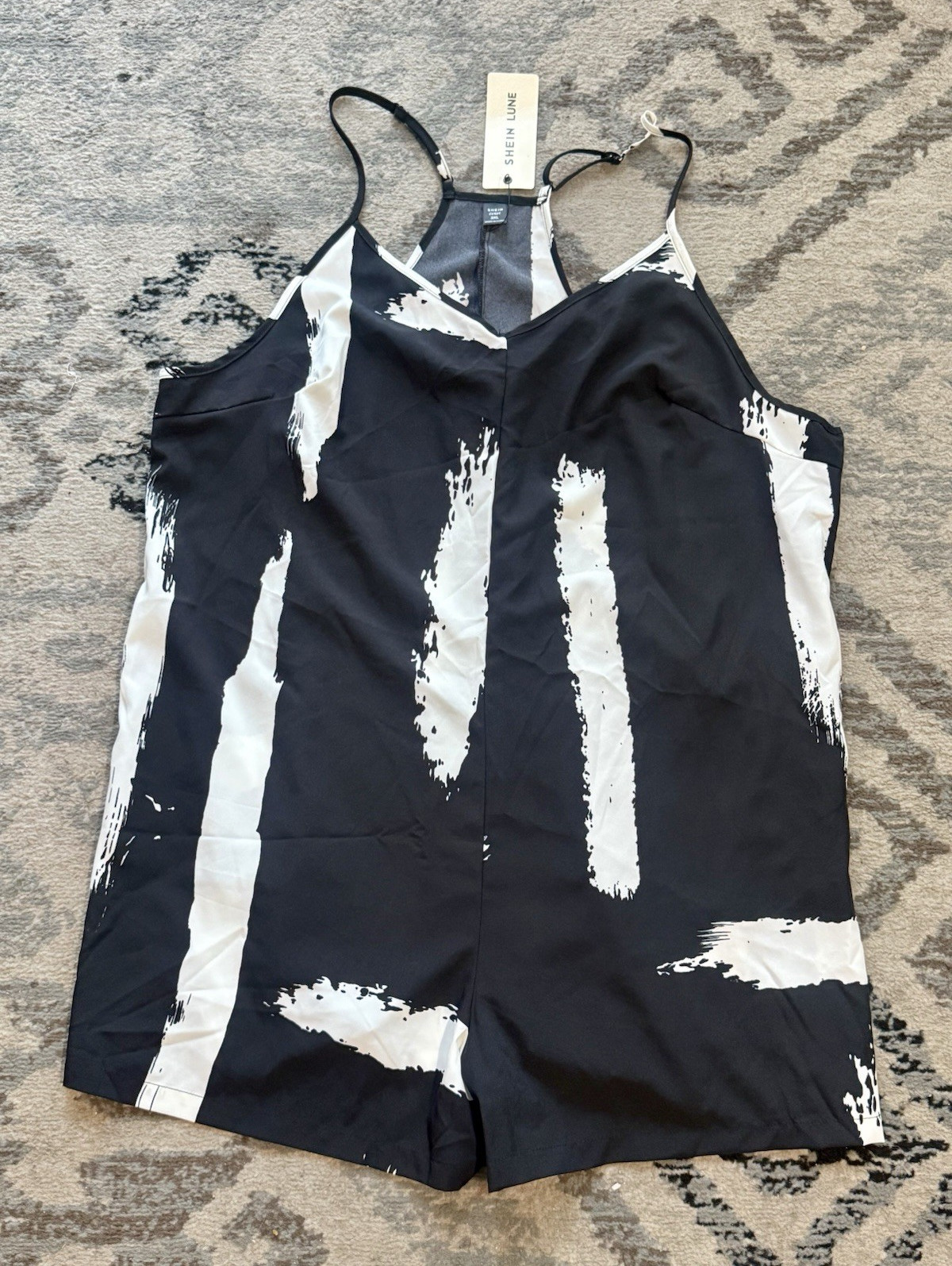 SHEIN Women’s Plus 3XL Black White Abstract Strappy Sleeveless Romper H