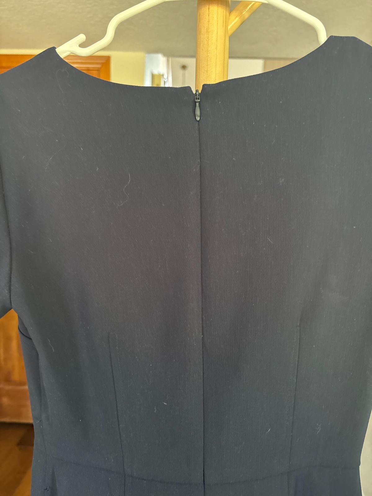 Club Monaco Jumpsuit Size 00 Navy V-Neck Cap Sleeve Wide Leg 100% Polyester