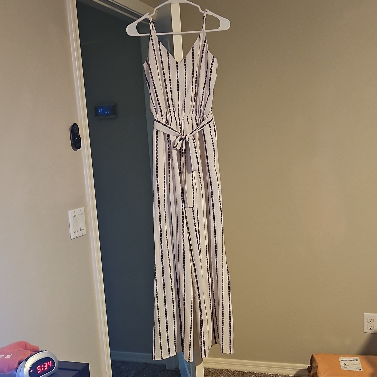 One Clothing XS Striped Jumpsuit White Black Sleeveless Wide-Leg Tie V-Neck