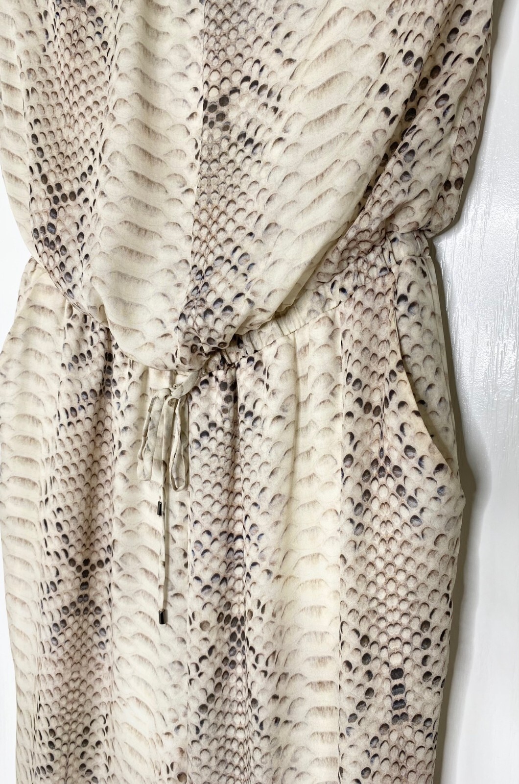 HAUTE HIPPIE Taupe Python Snake Print Silk Strapless Crop Pant Jumpsuit L = 10